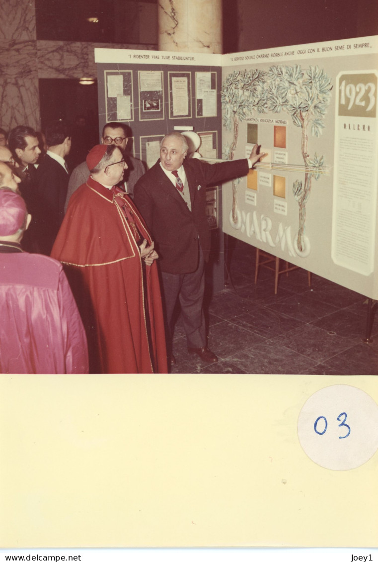 Photo 10ème Conférence Internationale  Du Service Sociale à Rome En Février 1961,format 13/18 - Personnes Identifiées