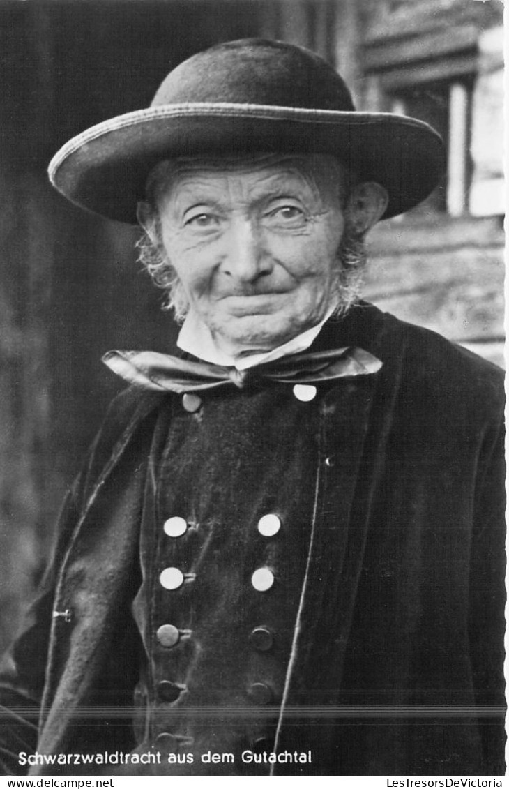 FANTAISIE - Vieil Homme - Costume - Chapeau - Schwarzwaldtracht Aus Dem Gutachtal - Carte Postale Ancienne - Männer