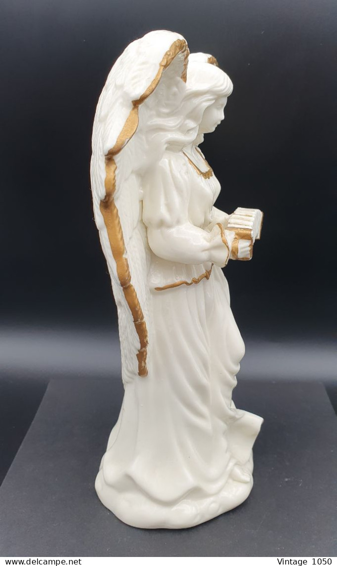 Archange Musicien Bandonéon Porcelaine Fine ANDENNE 1950 Ht 25cm #230416 - Autres & Non Classés