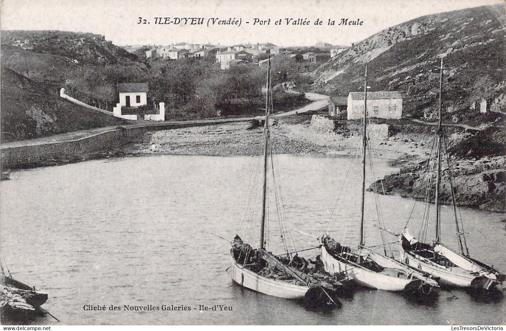 FRANCE - 85 - Ile D'YEU - Port Et Vallée De La Meule - Carte Postale Animée - Ile D'Yeu