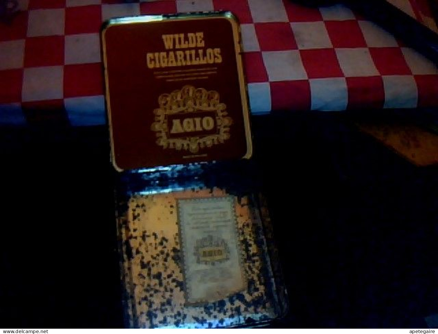 Hollande Cigares Boite Vide En Métal Peint De Cigares Marque Agio Wilde Cigarillos - Altri & Non Classificati