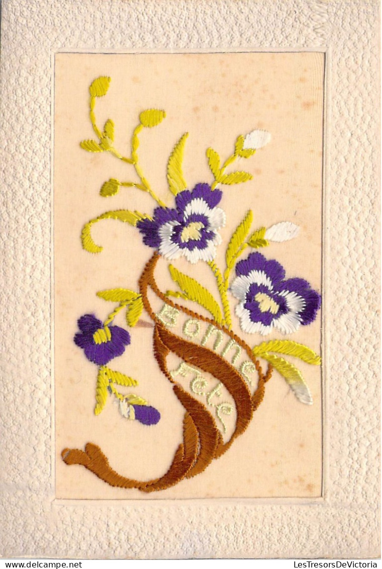 FANTAISIE - Fleurs - Bonne Fête - Brodées - Carte Postale Ancienne - Embroidered