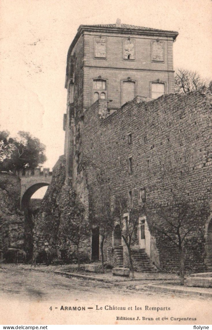 Aramon - Le Château Et Les Remparts - Aramon