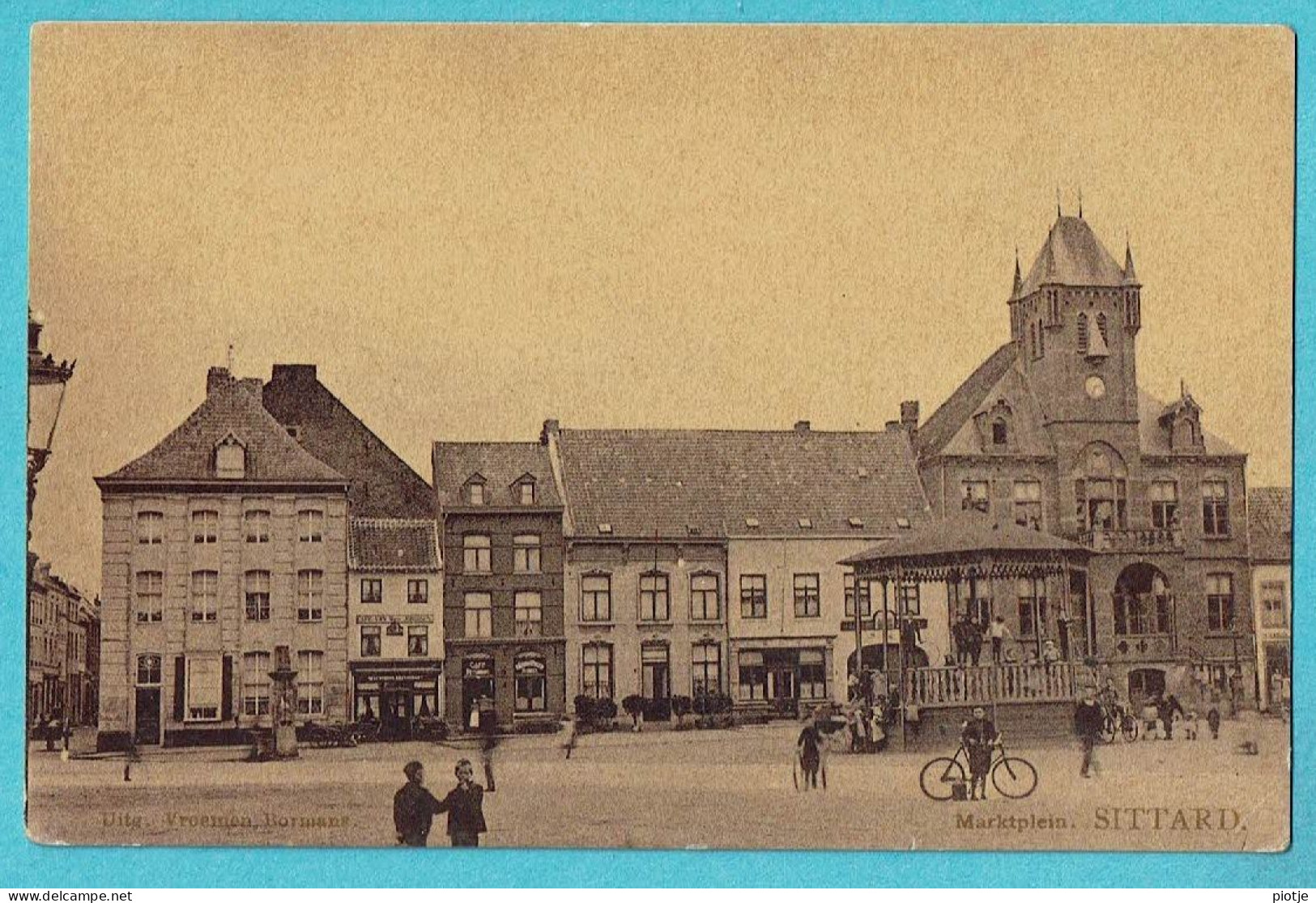 * Sittard (Limburg - Nederland) * (Uitg Vroemen Bormans) Marktplein, Grand'Place, Kiosque, Kiosk, Animée, Café - Sittard