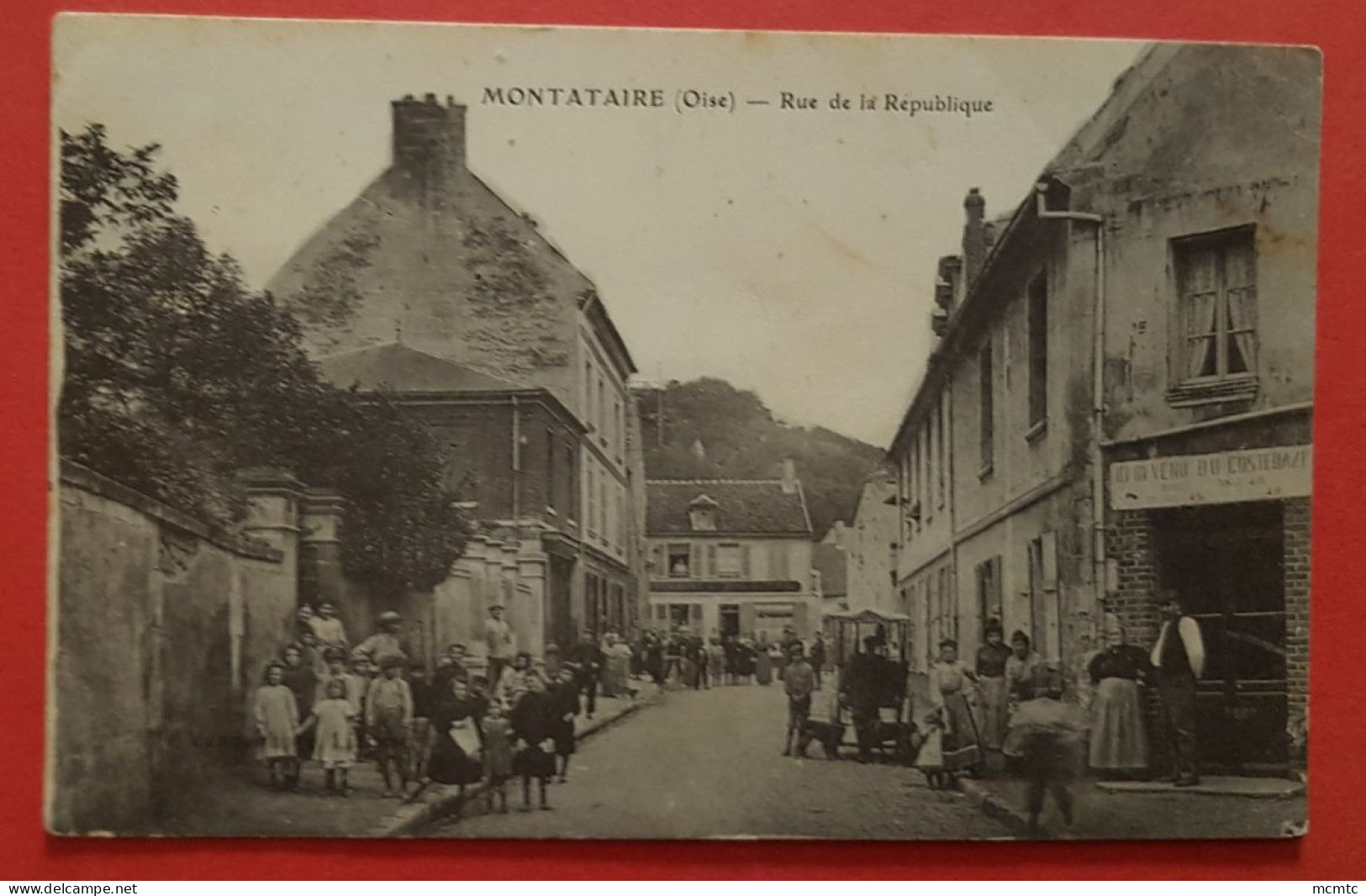 CPA - Montataire -(Oise) - Rue De La République - Montataire