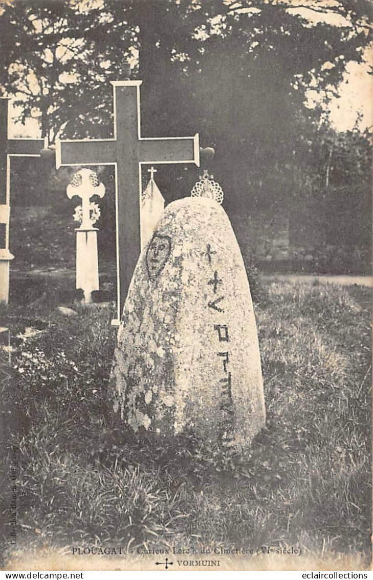 Plouagat          29        Curieux Lerc'h Du Cimetière             (voir Scan) - Other & Unclassified