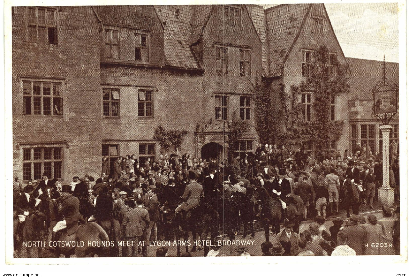 Carte POSTALE  Ancienne De  BROADWAY - LYGON ARMS Hôtel - Lygon Arms