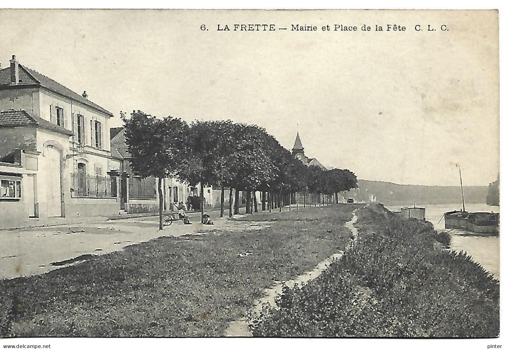 LA FRETTE - Mairie Et Place De La Fête - PENICHE - La Frette-sur-Seine