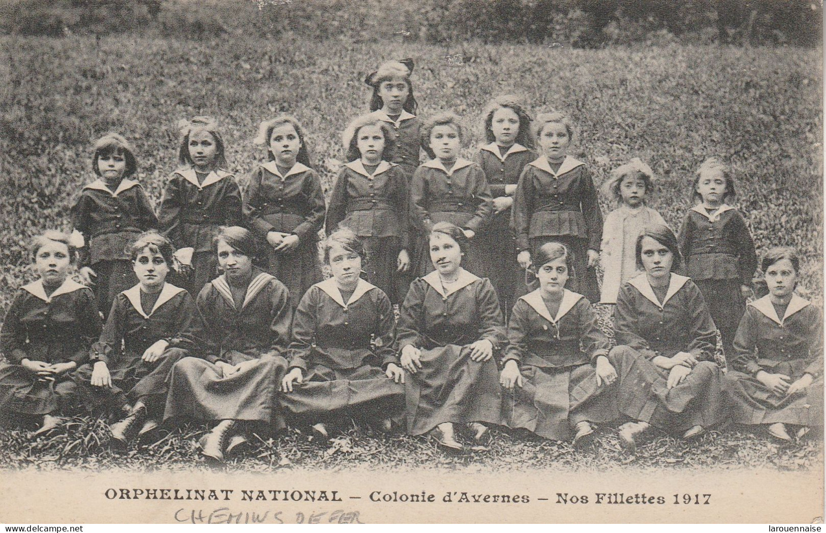 95 - AVERNES - Orphelinat National - Colonie D' Avernes - Nos Fillettes 1917 - Avernes
