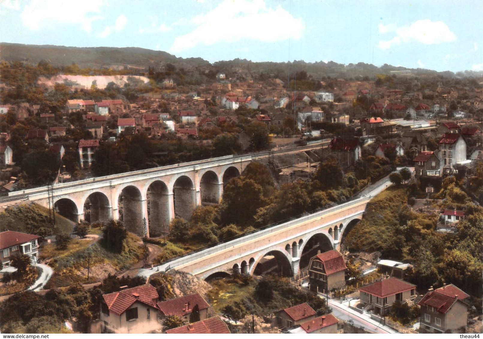 ¤¤  -  LA FRETTE  -  Lot De 2 Cartes  -  Vue Aérienne  -  Le Viaduc Et La Rue J. Lefebvre  -  L'Eglise     -   ¤¤ - La Frette-sur-Seine