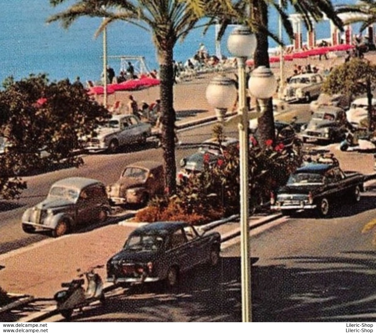 NICE - Cpsm 1964 - La Promenade Des Anglais - Scooter Vespa - Automobiles - Peugeot 202 403 404, Renault 4 Cv - Toerisme