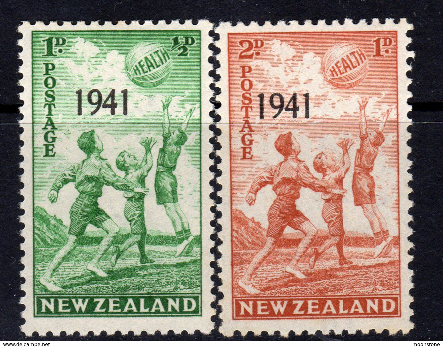 New Zealand GVI 1941 Health Stamps Set Of 2, Hinged Mint, SG 632/3 (A) - Nuovi