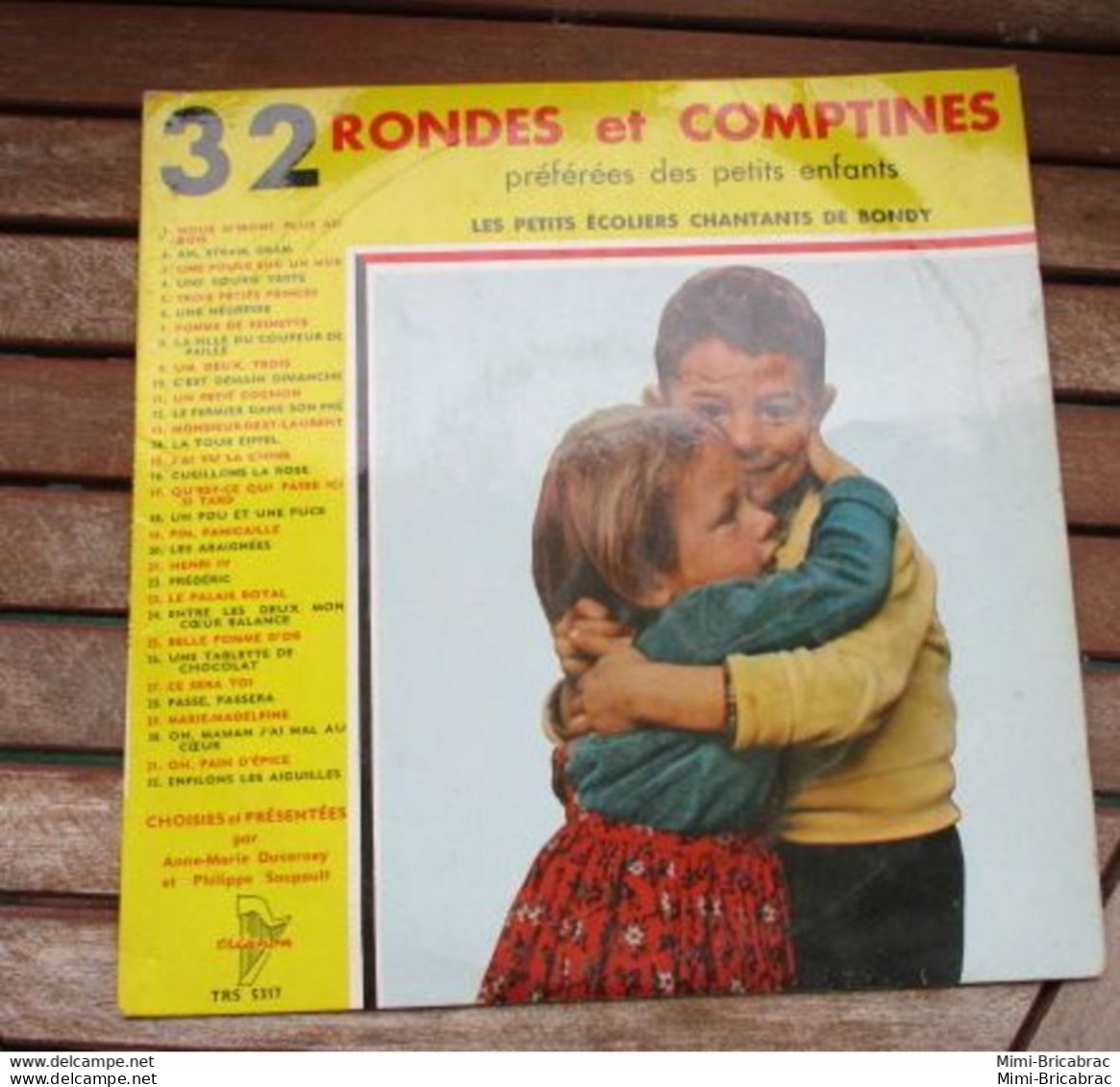 Suite Décés : COTE 20 Euros  !! Les Petits Ecoliers De Bondy 32 Rondes Et Comptines Preferees Des Petits Enfants - Kinderlieder