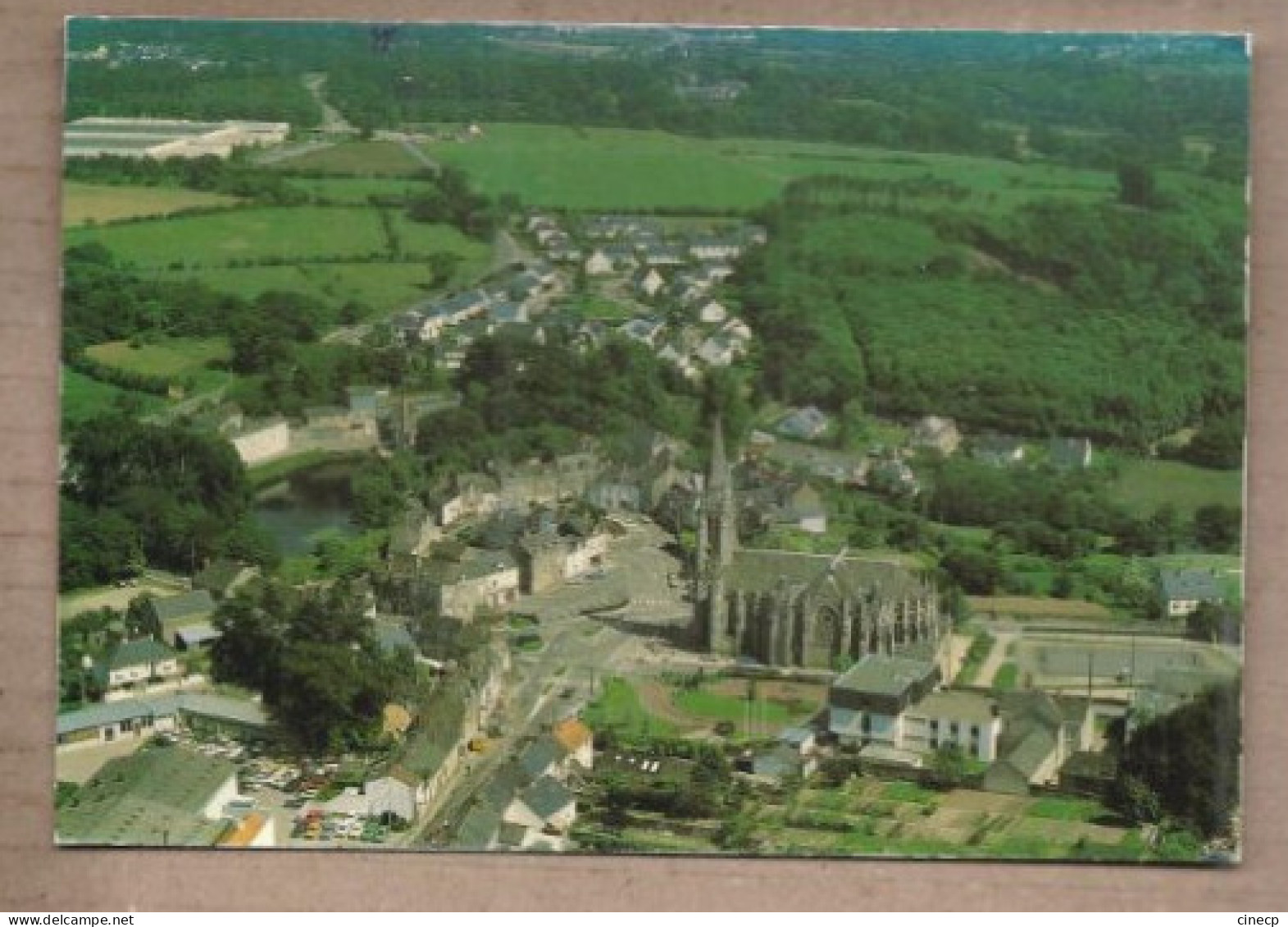 CPSM 44 - ORVAULT - Le Bourg - TB PLAN CENTRE VILLAGE Détails Place Maisons - Orvault