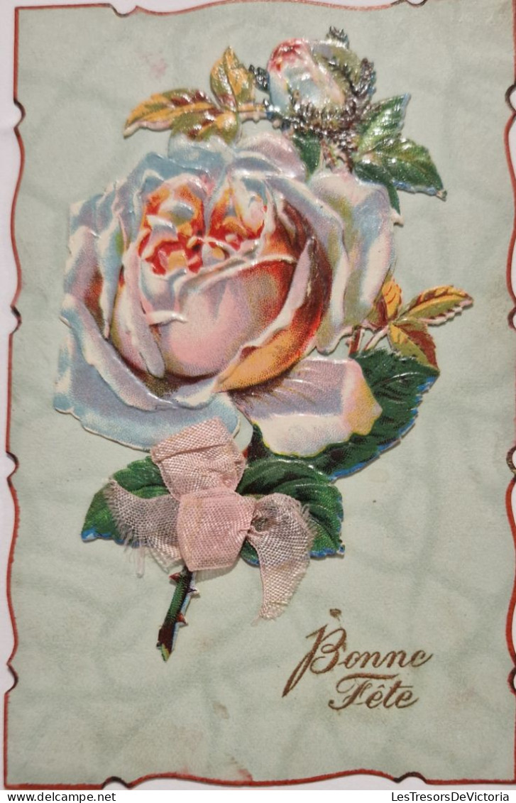 FANTAISIES - A SYSTEMES - Carte Avec Une Rose En Relief - Noeud En Tissu - Bonne Fête - Carte Postale Ancienne - Móviles (animadas)