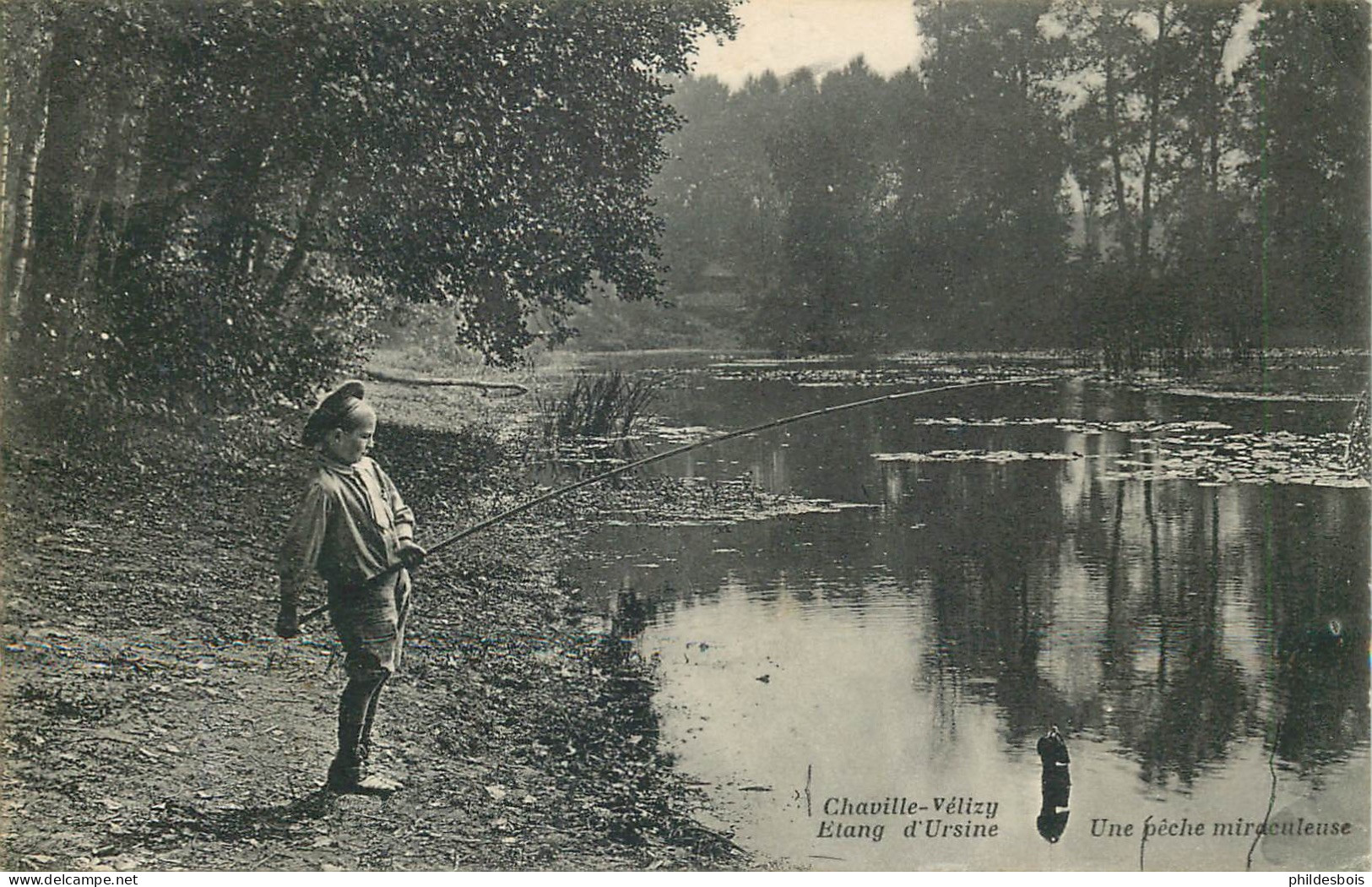 HAUTS DE SEINE  CHAVILLE  étang D'ursine  Une Peche Miraculeuse - Chaville