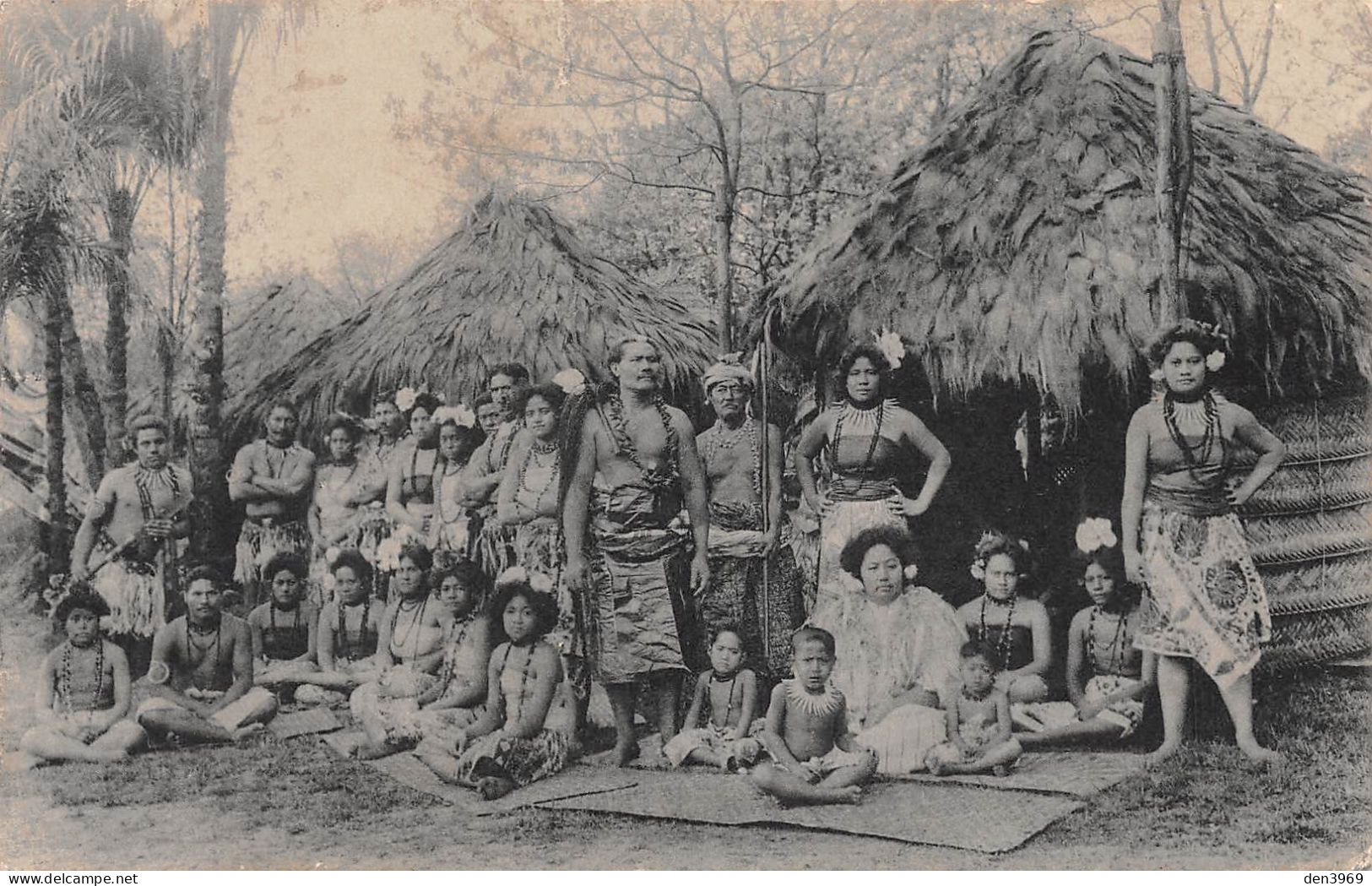 Océanie - SAMOA - Gebrüder Marquardt's Völkerschaftliche Schaustellung Die Samoaner - Dorfansicht - Mitte Fürst Tamasese - Samoa