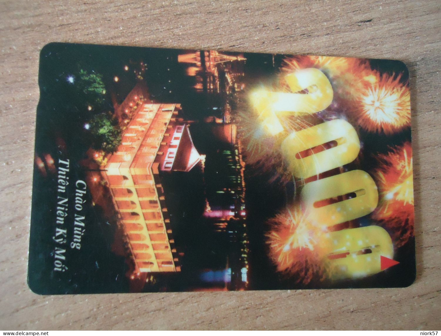 VIETNAM  USED CARDS   FESTIVAL  MILLENNIUM 2000 - Viêt-Nam