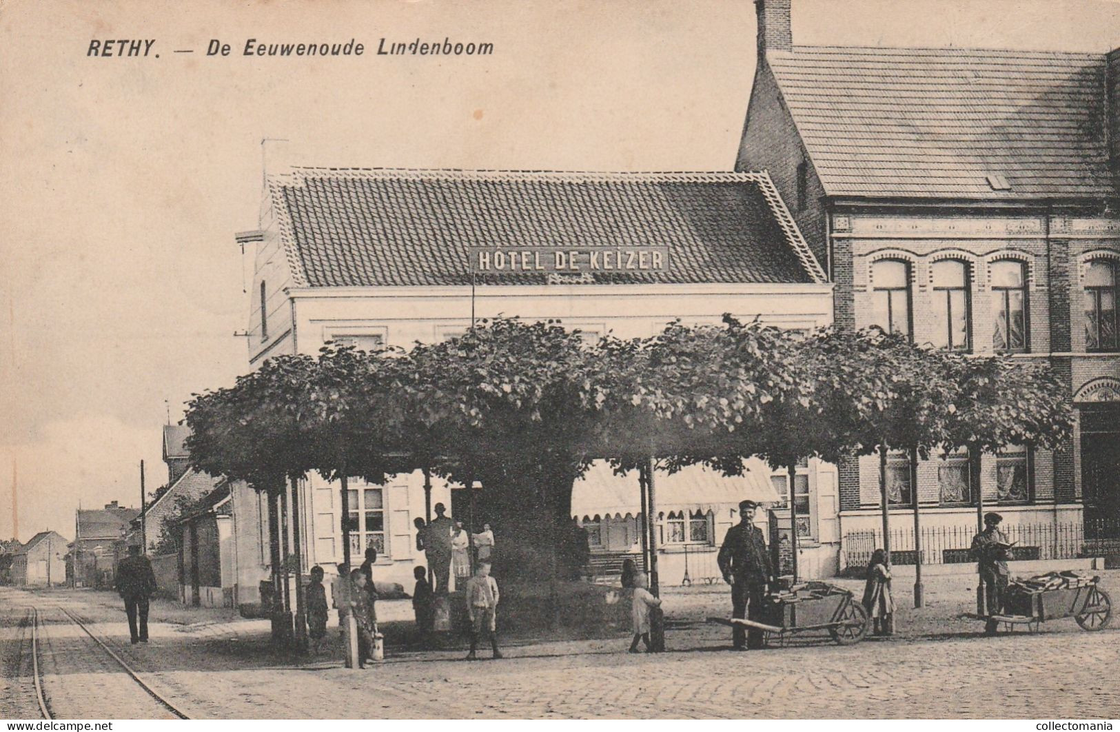 1 Oude Postkaart   Rethy Retie  De Eeuwenoude Lindenboom  Hotel De Keizer 1914 - Retie