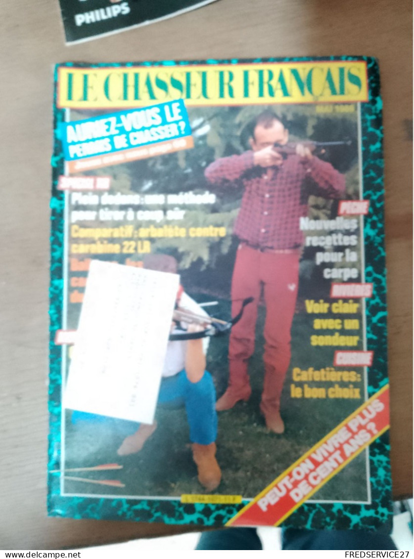 92 // LE CHASSEUR FRANCAIS  / AURIEZ-VOUS LE PERMIS DE CHASSER ? / PEUT-ON VIVRE PLUS DE CENT ANS ?  / N° 1071 / 1986 - Jagen En Vissen