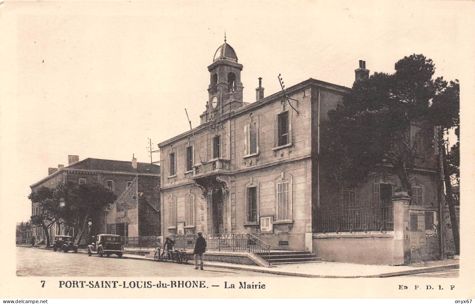 PORT SAINT-LOUIS DU RHÔNE-13-Bouches-du-Rhône-La Mairie Avec Voiture-Automobile-Auto- Edition  P.D.L.P - Saint-Louis-du-Rhône