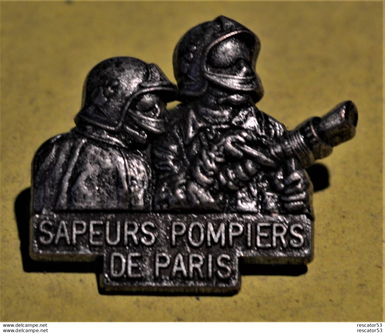 Pin's Pompiers De Paris - Bomberos