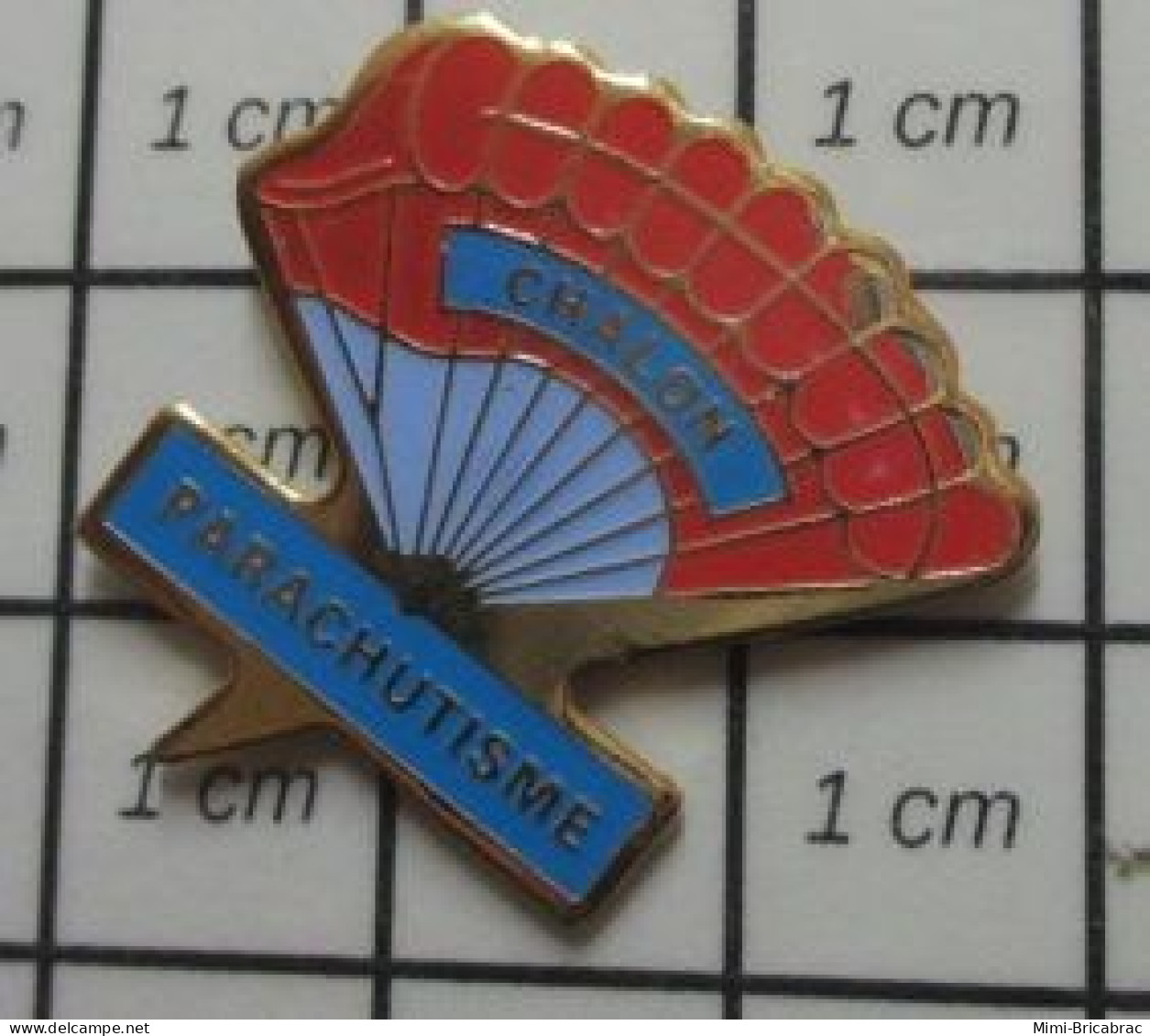 310a PIN's PINS / Rare & Belle Qualité / SPORTS / PARACHUTE CLUB CHALON PARACHUTISME - Parachutespringen