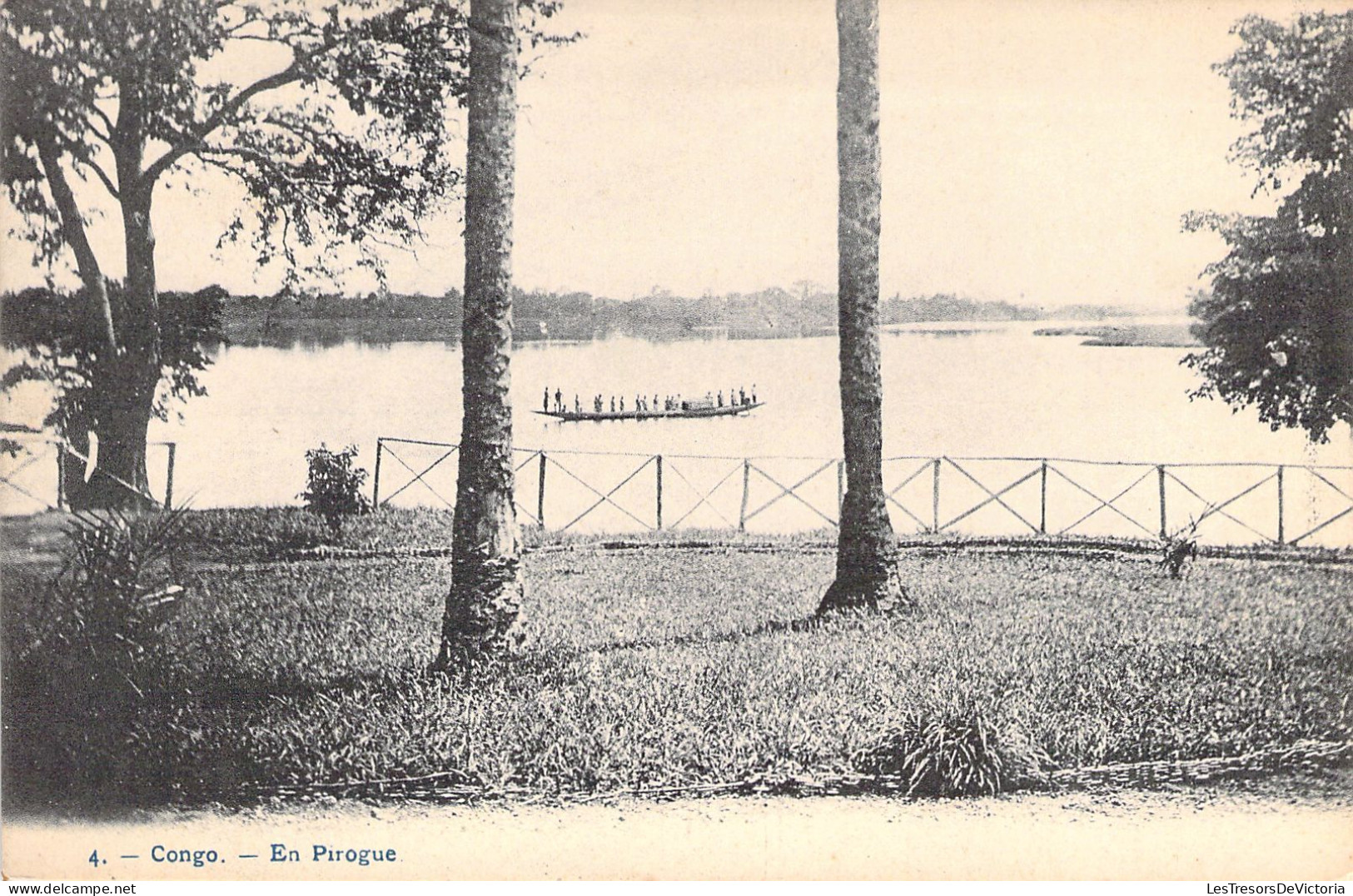 CONGO BELGE - En Pirogue - Carte Postale Ancienne - Belgian Congo