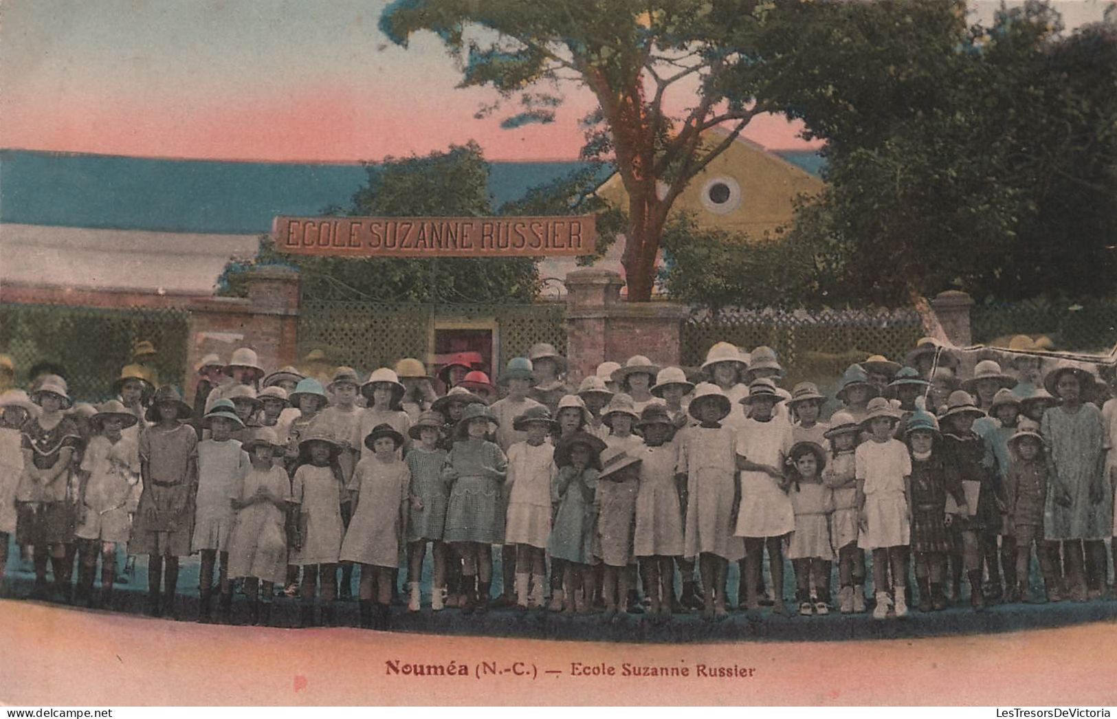 Nouvelle Calédonie - Noumea - Ecole Suzanne Russier - Carte Postale Ancienne - Nueva Caledonia