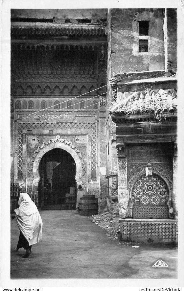 MAROC - FES - Porte Et Fontaine Nejjarine  - Carte Postale Ancienne - Fez (Fès)