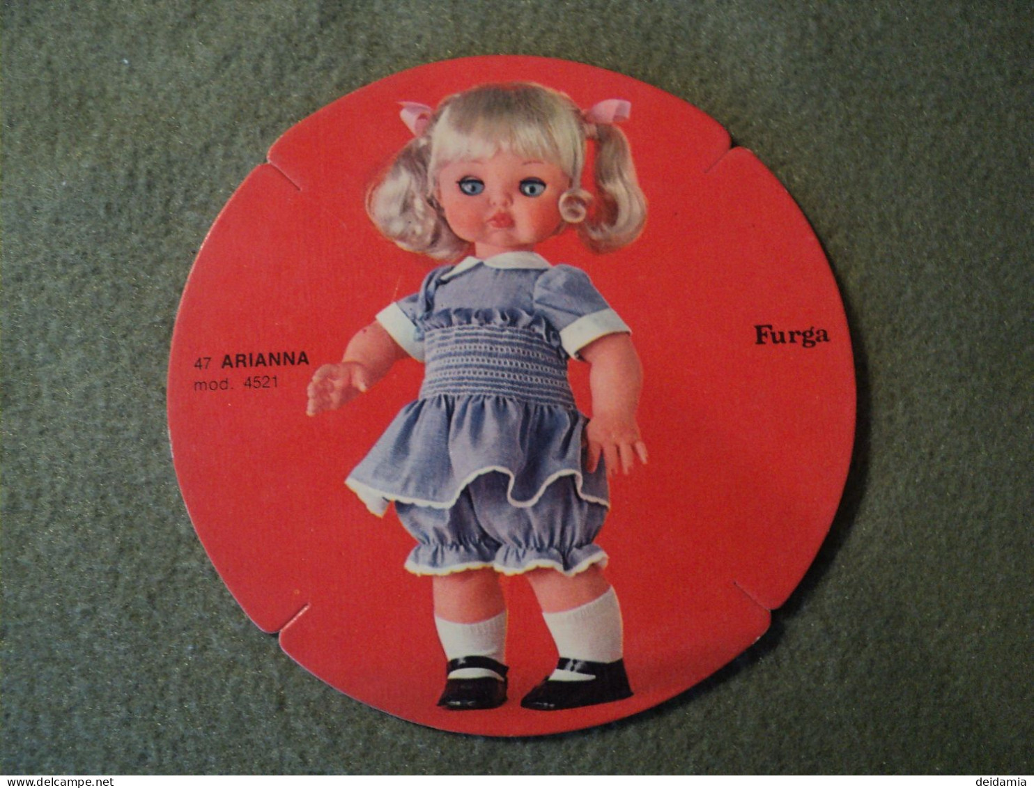 CARTON PUBLICITAIRE DOLLY DO POUPEES FURGA. MODELE ARIANNA. ANNEES 1960 / 1970 N° 47 MODELE N° 4521. - Muñecas