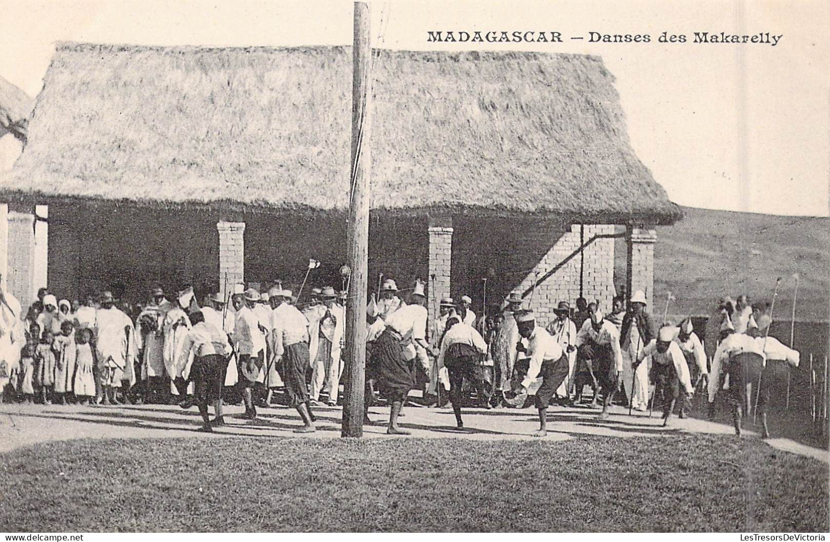 MADAGASCAR - Danse Des Makarelly - Carte Postale Ancienne - Madagaskar