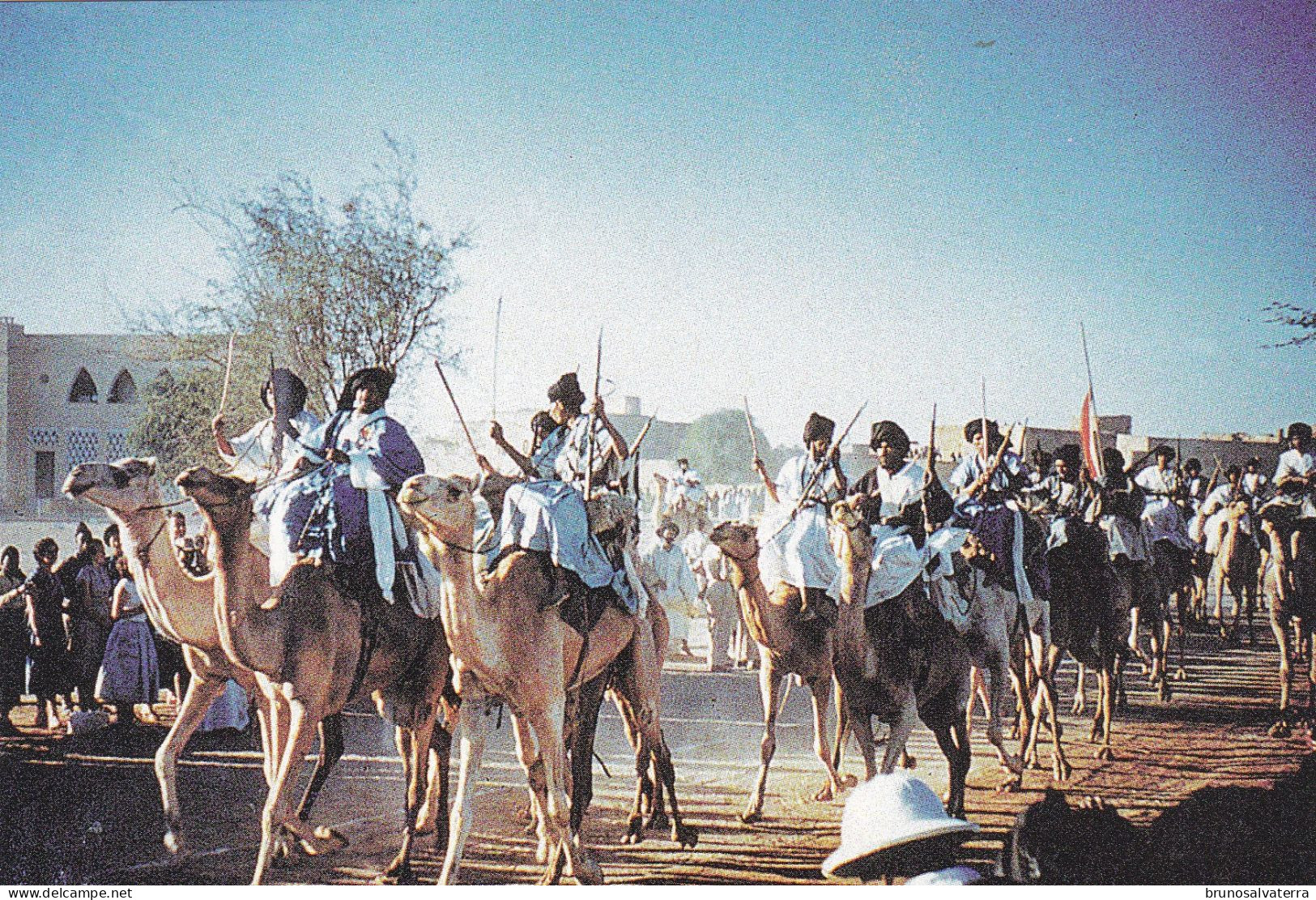 MAURITANIE - Défilé Des Guerriers Reguibat - Visite Privée Du Général De Gaulle 1958 - Très Bon état - Mauritanie