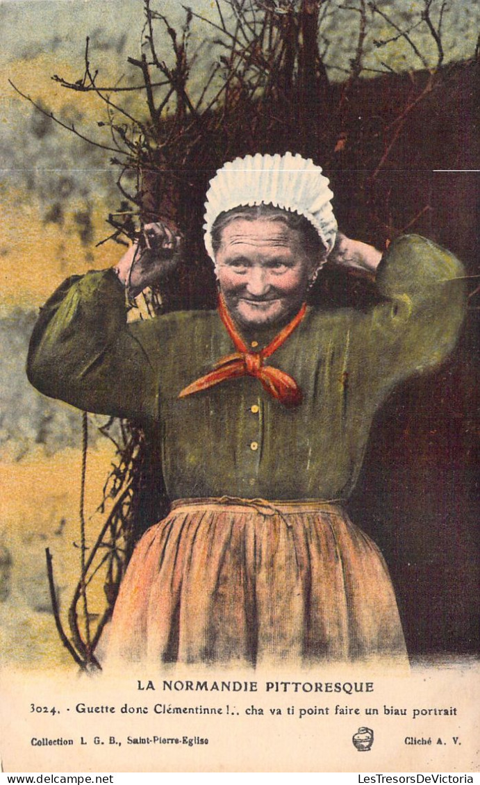 FOLKLORE - La Normandie Pittoresque - Regarde Moi Cela Fera Une Jolie Photo (traduction) - Carte Postale Ancienne - Vestuarios