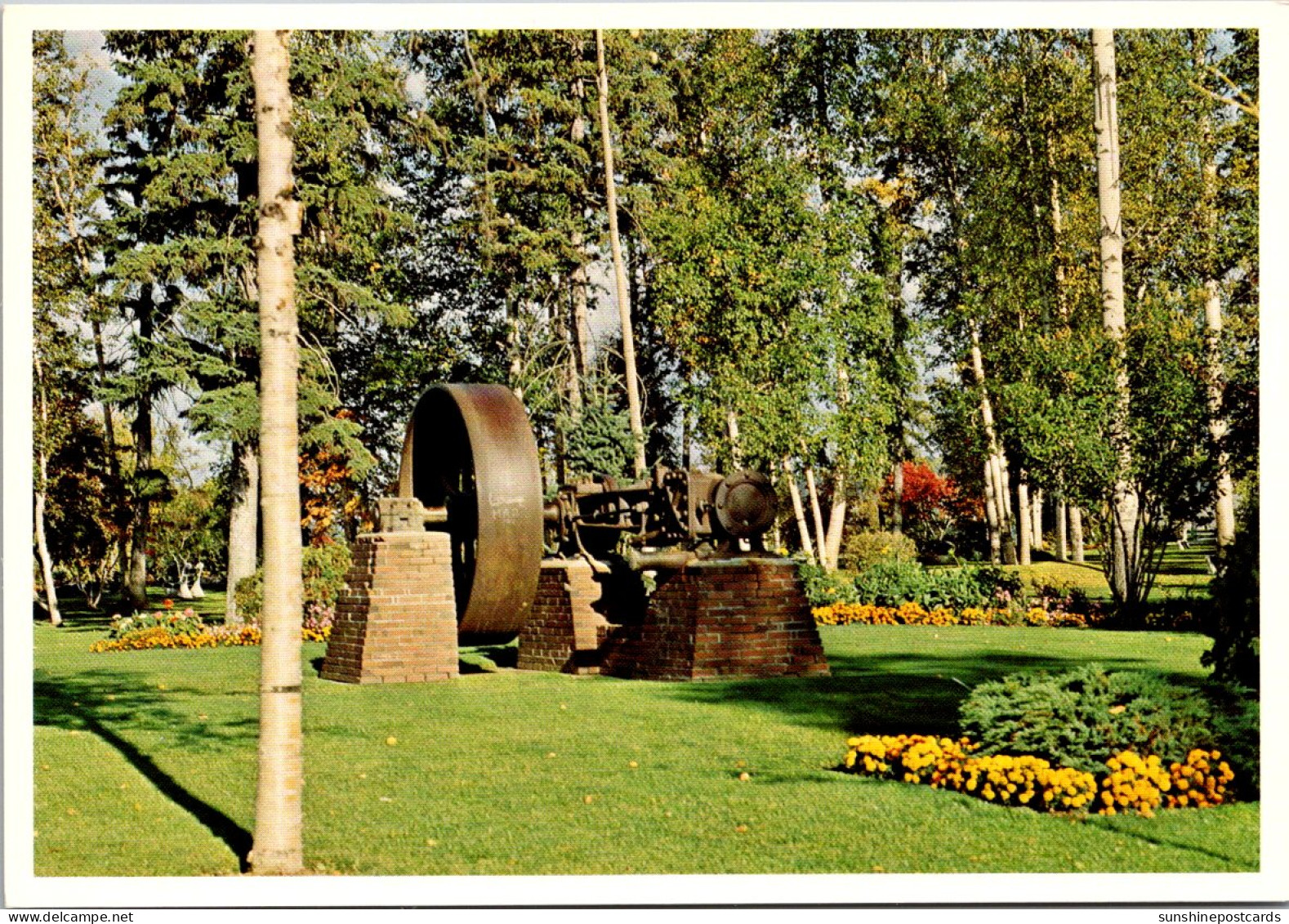 Canada British Columbia Prince George Connaught Park Replica Of Heavy Machinery - Prince George