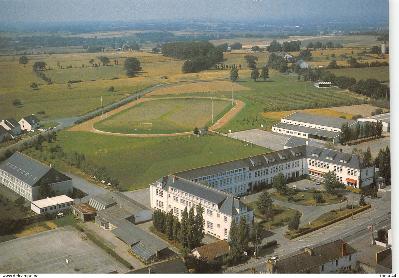 DERVAL - Lot De 3 Cpm - Ecole Secondaire D'Agriculture - Spécialisée Dans L'Elevage Et La Mécanique Agricole - Le Stade - Derval