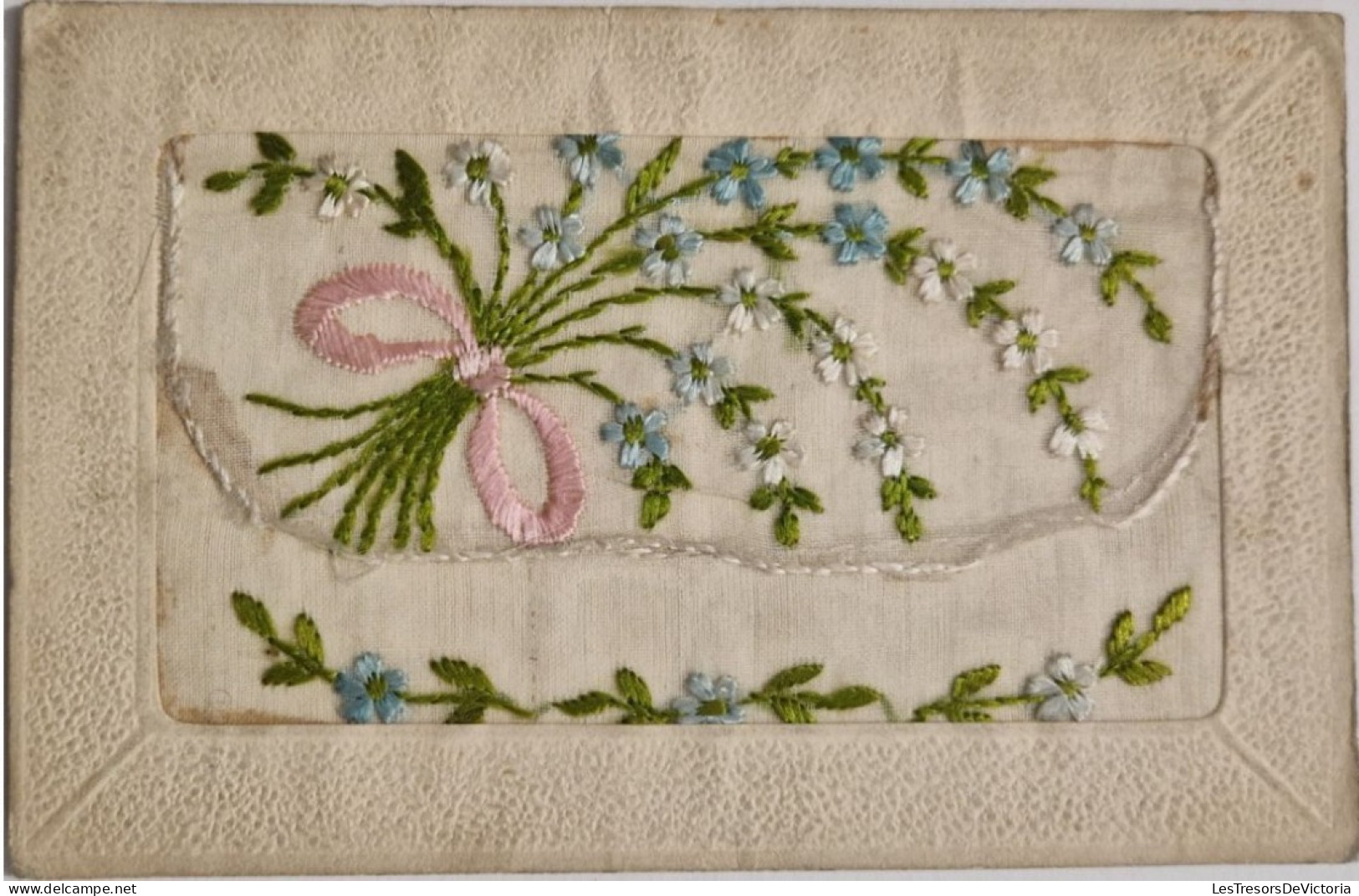 FANTAISIES - BRODEES - Bouquet De Fleur - Carte Postale Ancienne - Embroidered