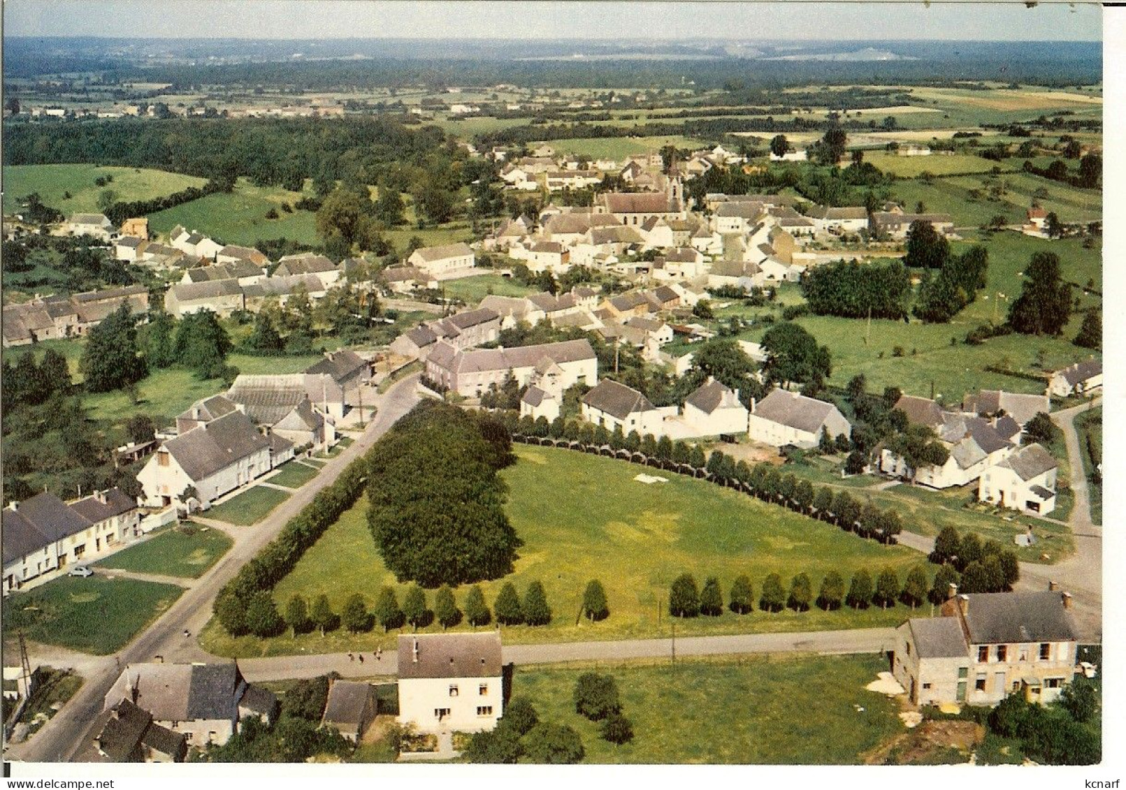 CP De MACON " Vue Aérienne Quartier Du Vicher " MOMIGNIES - Momignies