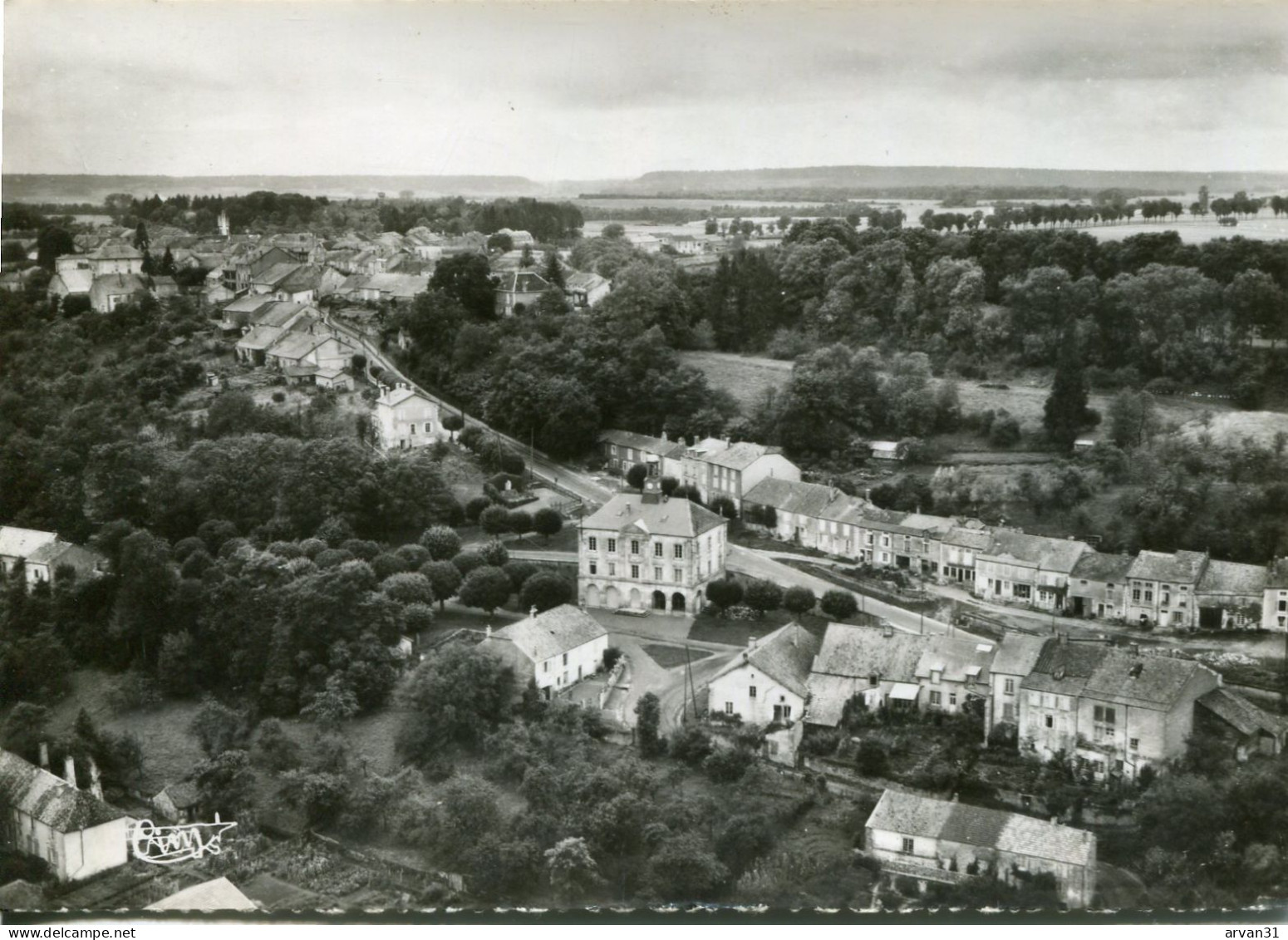 MONTIGNY Le ROI - VUE Sur L' HÔTEL De VILLE Et PANORAMA - - Montigny Le Roi