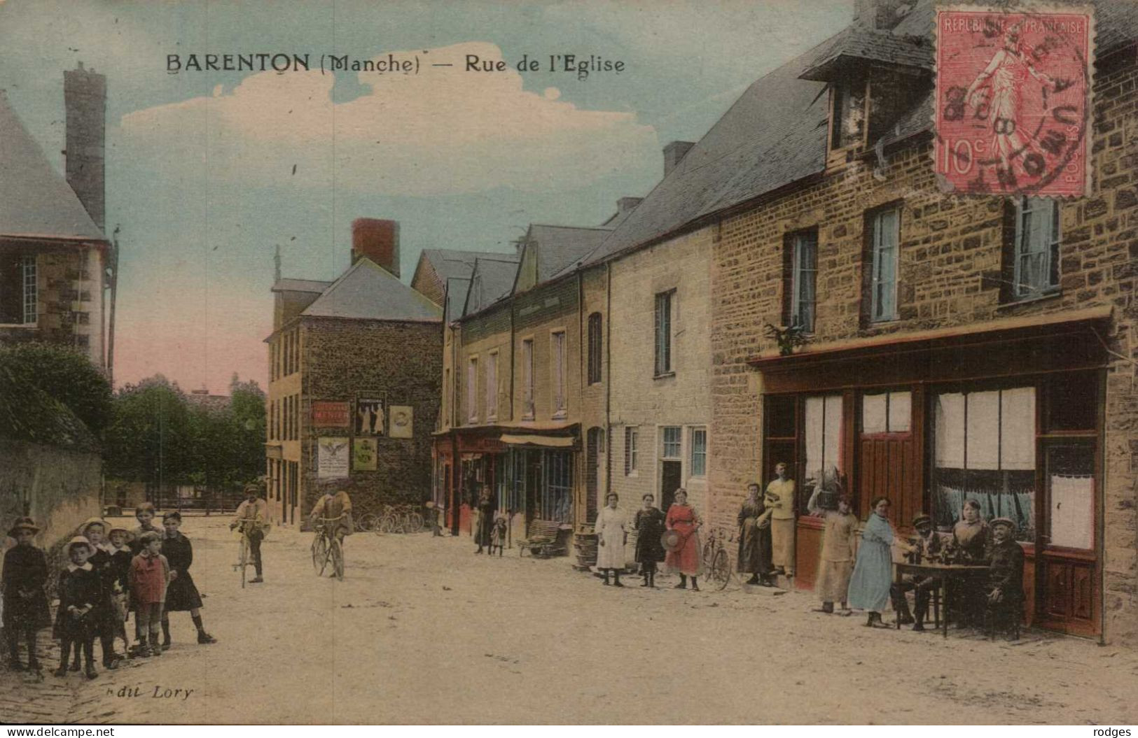 50 , Cpa  BARENTON , Rue De L'Eglise  (0639) - Barenton