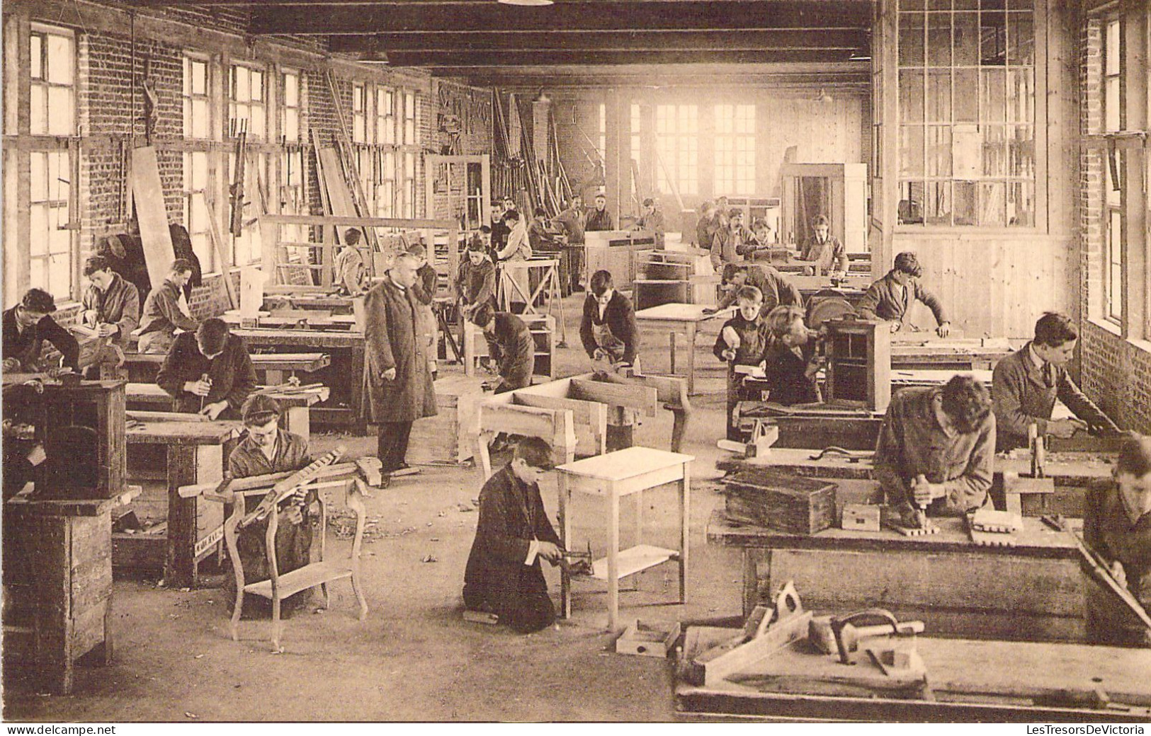 BELGIQUE - WOLUWE ST PIERRE - Institut St Georges - Atelier De Menuiserie ébénisterie - Carte Postale Ancienne - Woluwe-St-Pierre - St-Pieters-Woluwe