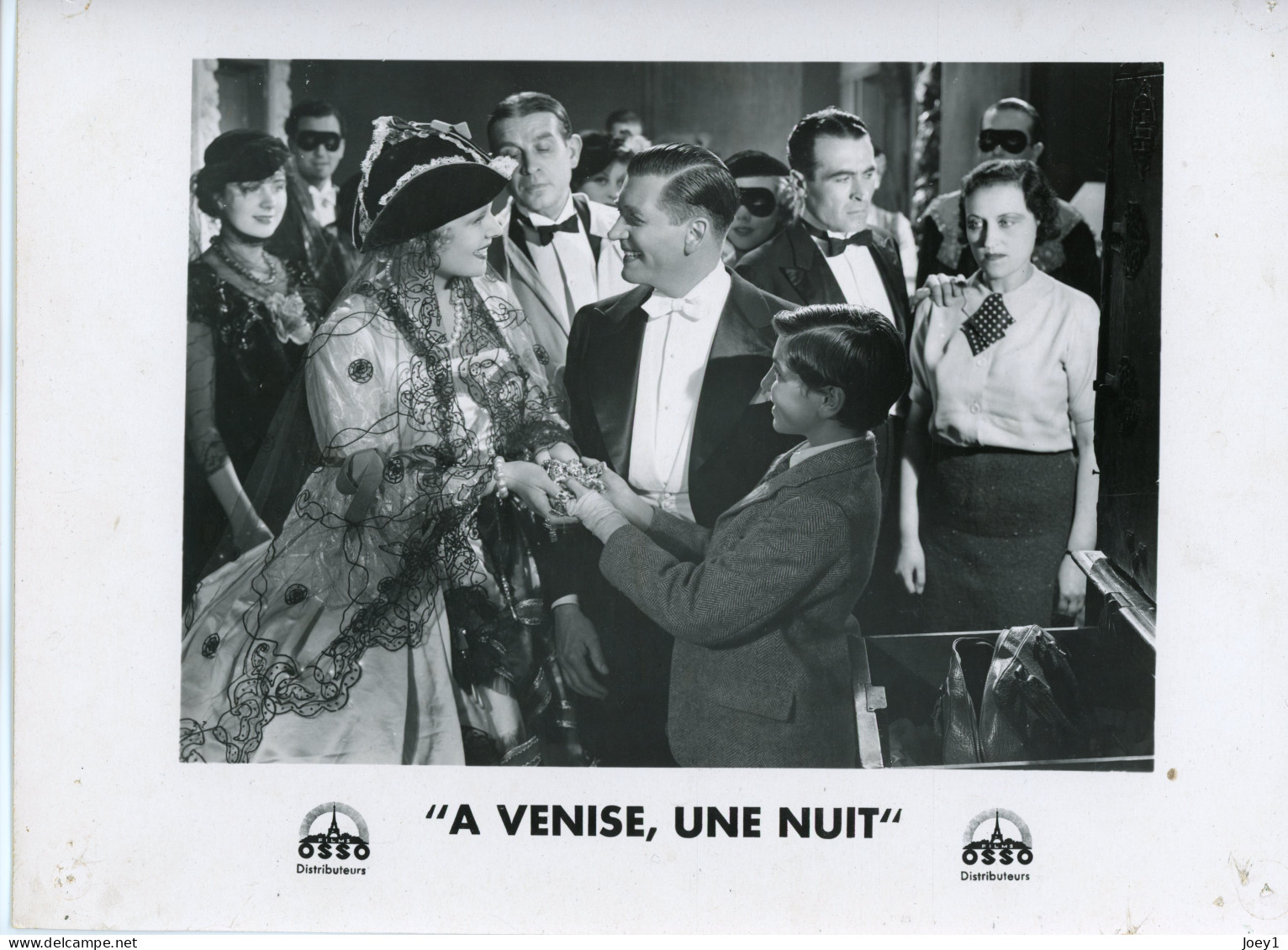 Série D Affiche Photo Du Film "A Venise Une Nuit" Avec Albert Préjean Et Marcel Mouloudji Enfant - Photographs