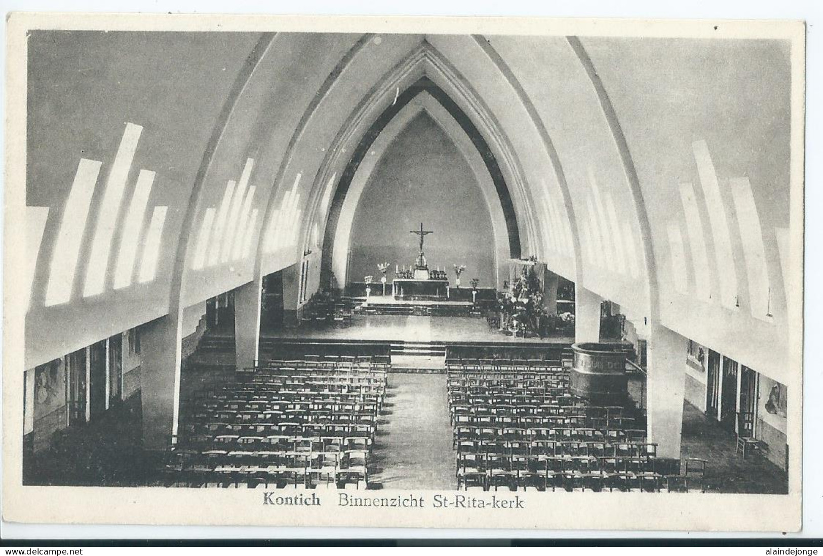 Kontich - Contich - Binnenzicht St-Rita-kerk - Kontich