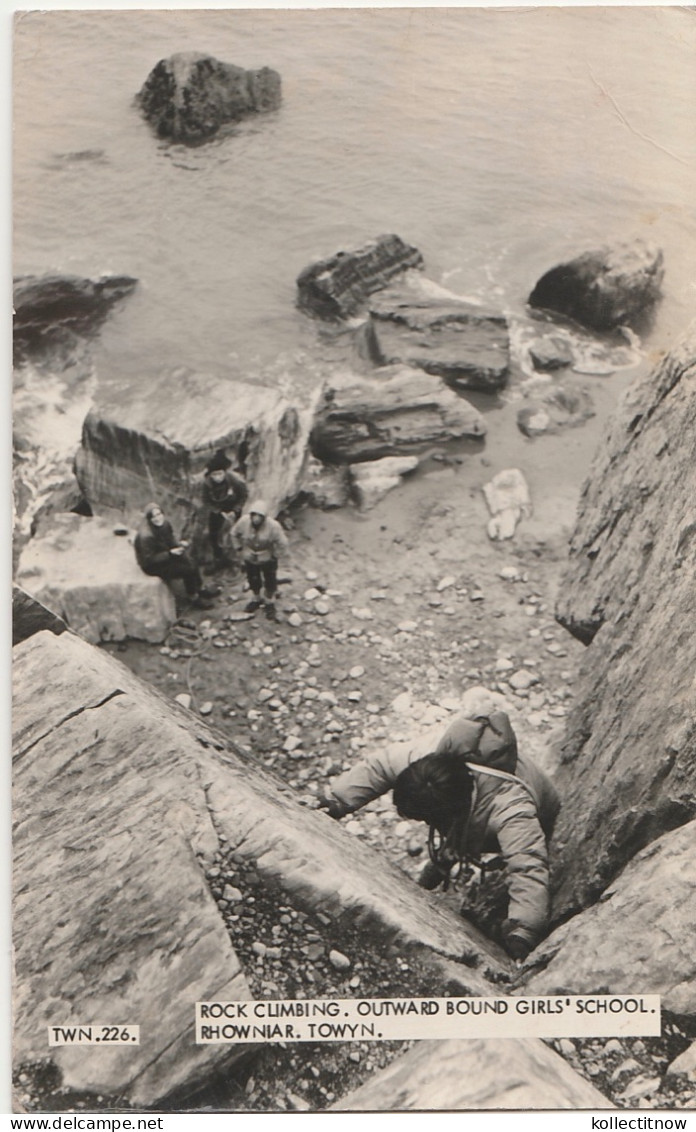 ROCK CLIMBING - RHOWNIAR - TOWYN - OUTWARD BOUND GIRLS SCHOOL - Climbing