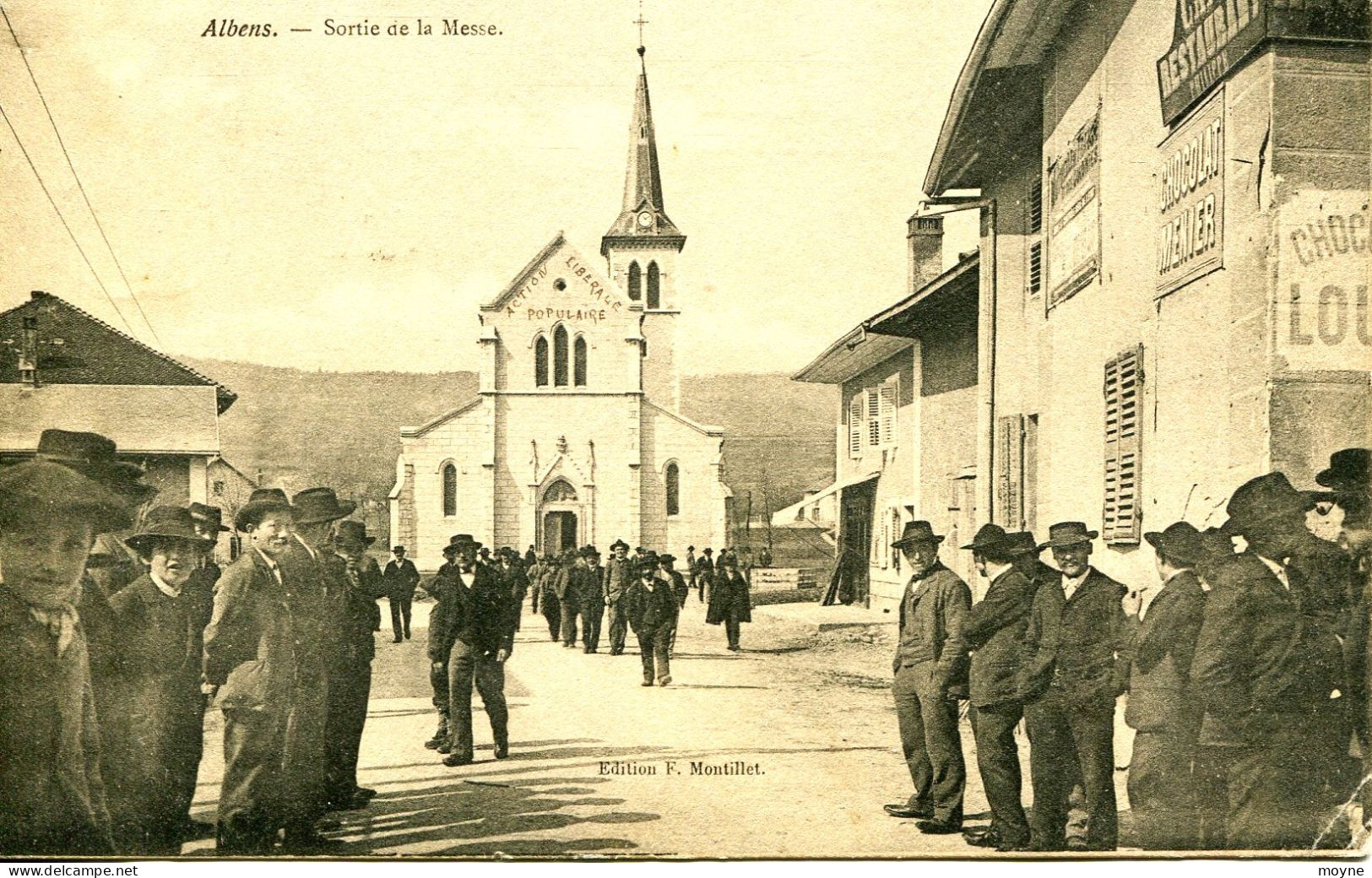 14895  - Savoie  ALBENS  :  SORTIE DE LA MESSE   - GROSSE  ANIMATION      RARE    Circulée  1904 - Albens