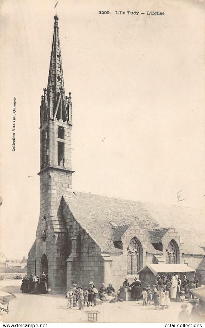 Ile Tudy         29        Eglise Et Marché     (voir Scan) - Ile Tudy