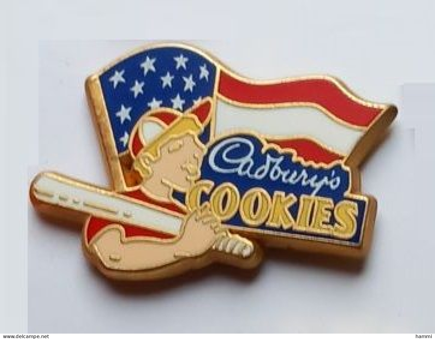 YY13 Pin's Drapeau USA Baseball Cadbury's Cookies Signé Arthus Bertrand Achat Immédiat - Béisbol