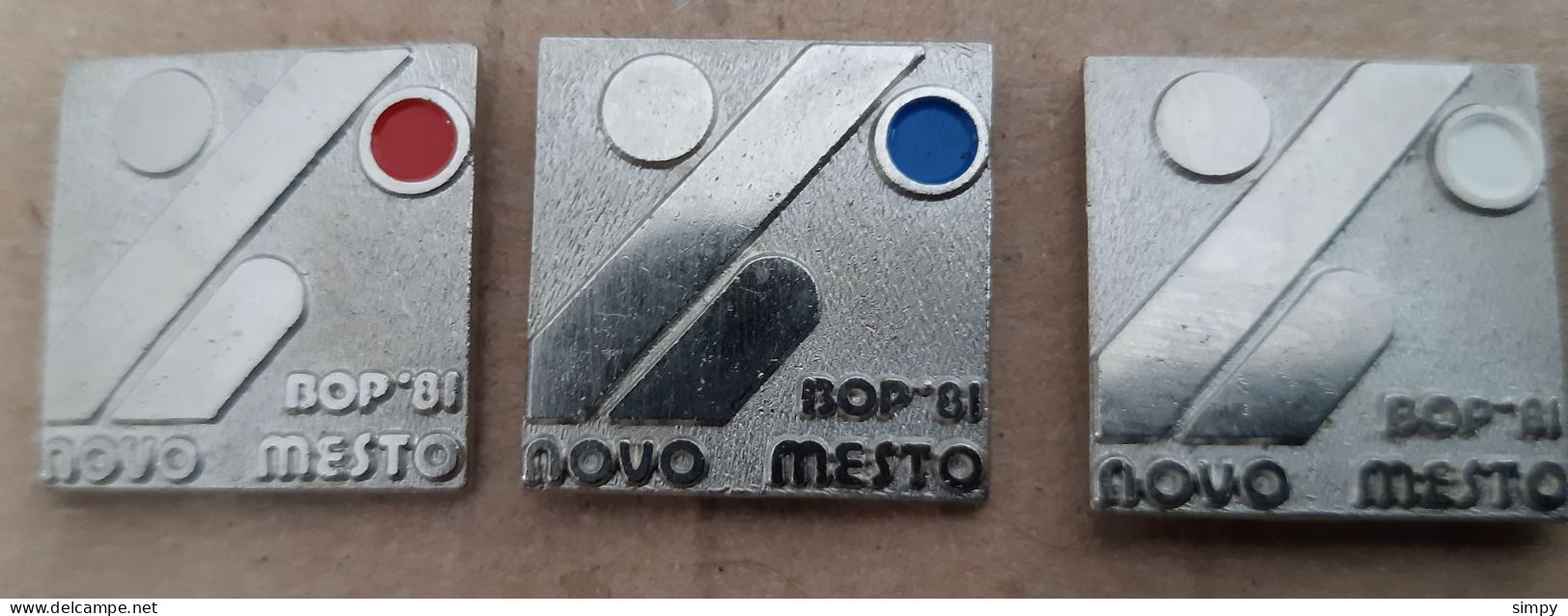 Volleyball  Balkan Championship Novo Mesto 1981 Slovenia Ex Yugoslavia Vintage Pins - Pallavolo