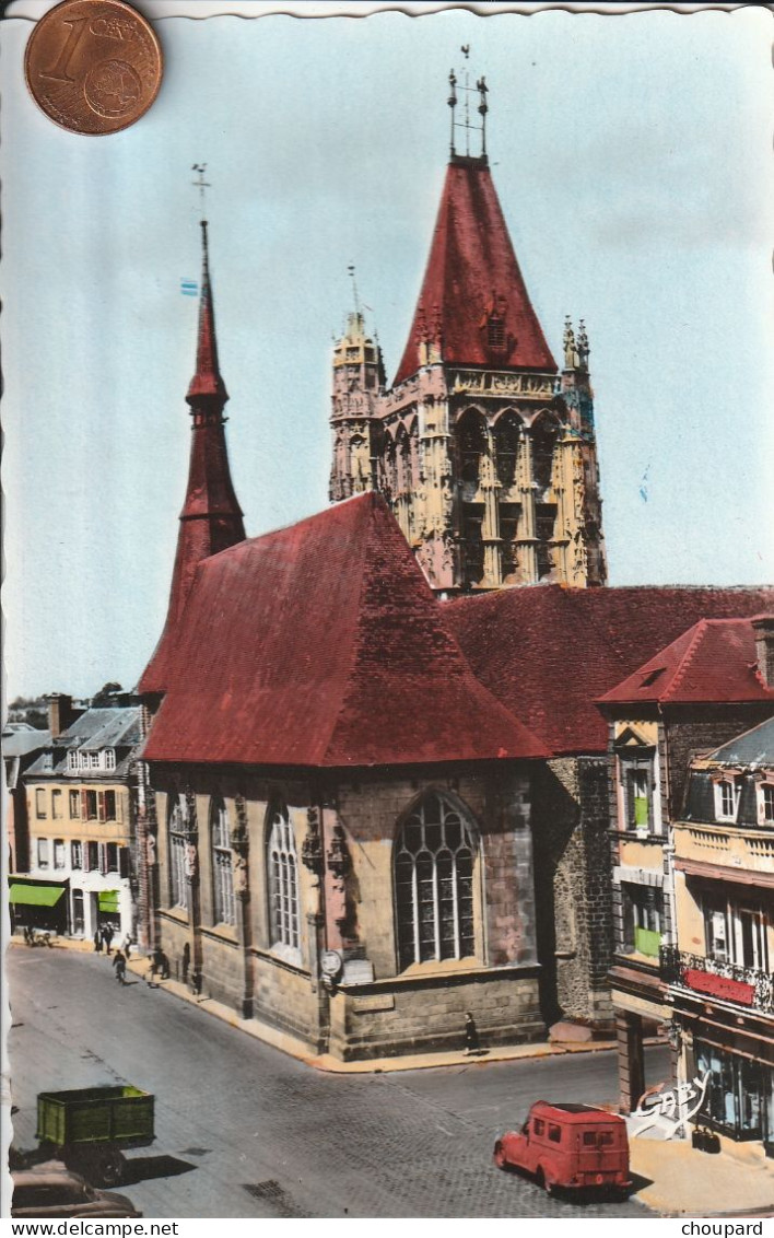 61  - Carte Postale Semi Moderne De  L'AIGLE  Eglise Saint Martin - L'Aigle