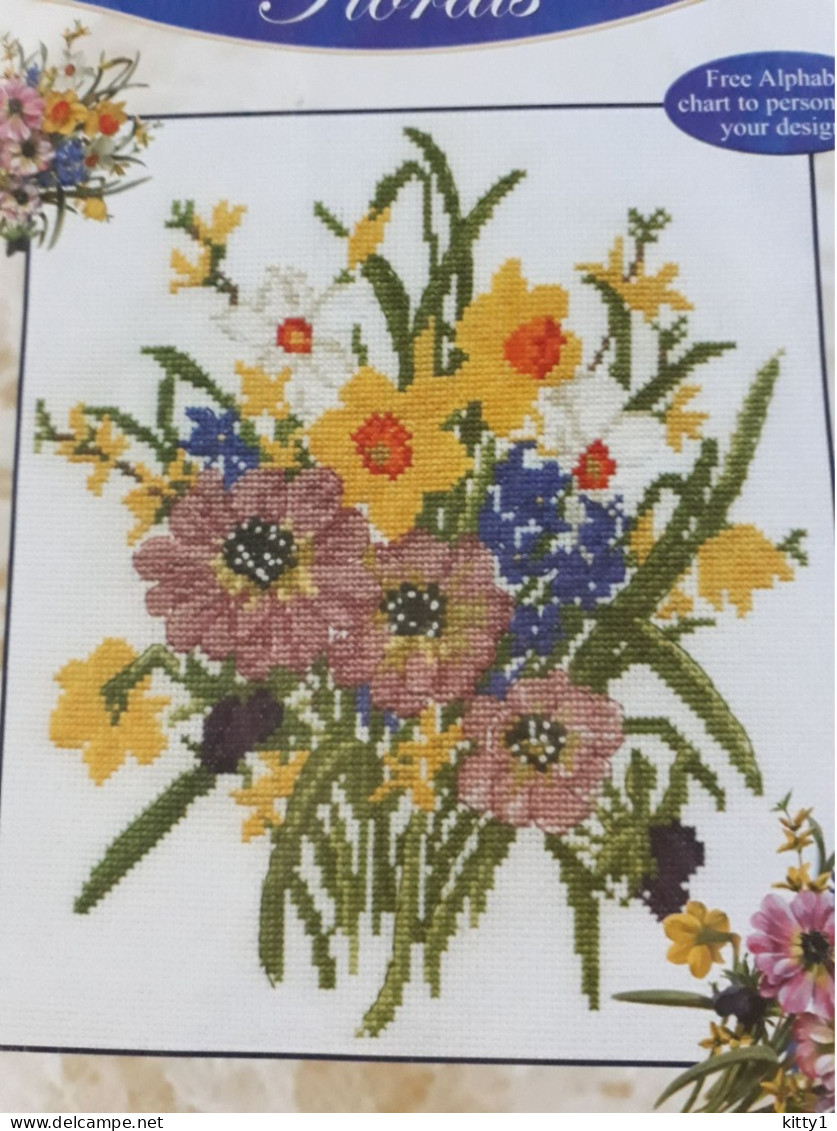 Kit DMC, Point De Croix, Neuf Et Complet (spring Floral) - Cross Stitch